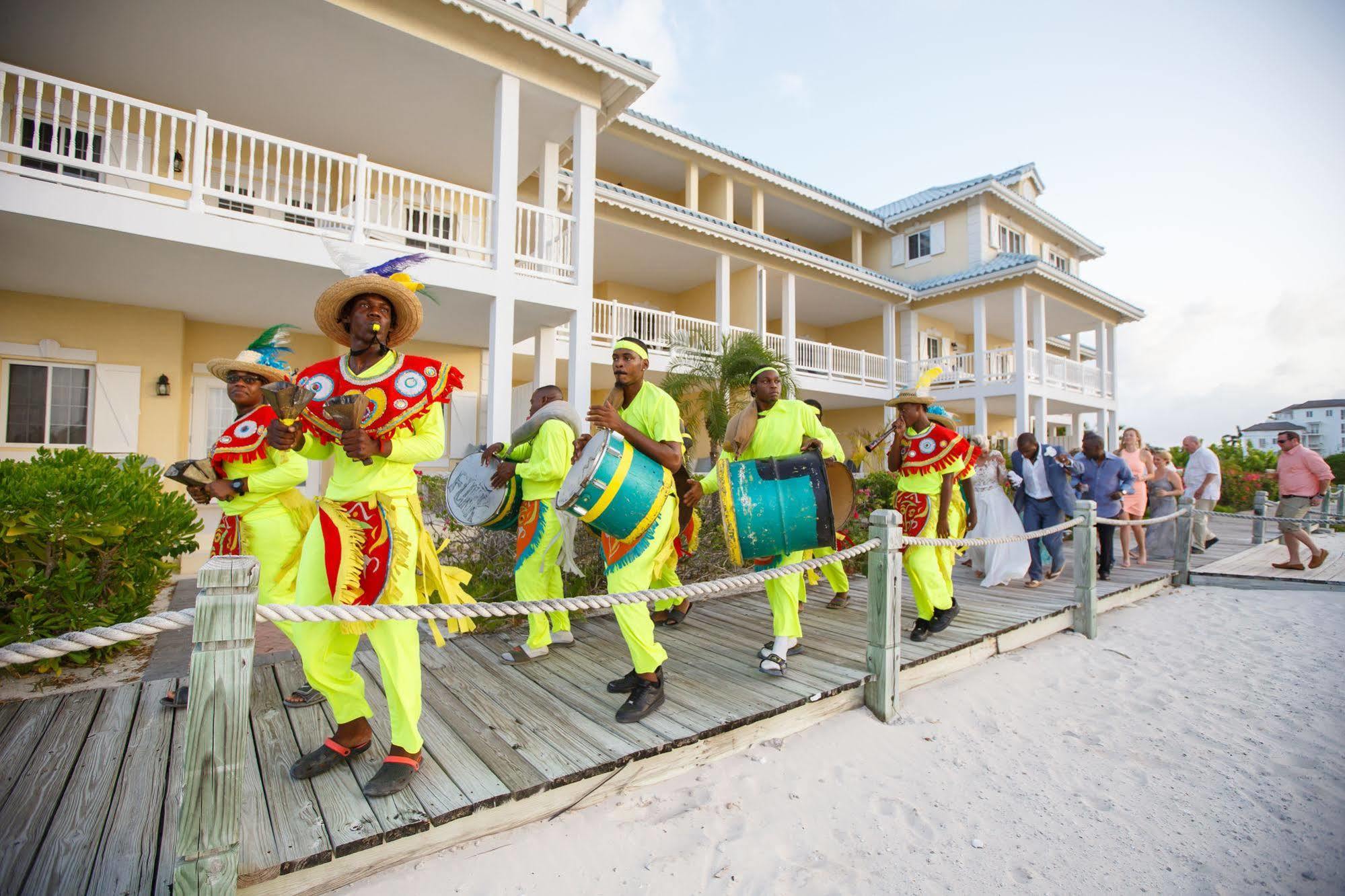 Beach House (Adults Only) The Bight Settlements Экстерьер фото